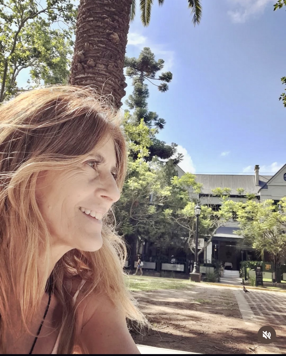 VICTORIA GUIÑAZÚ